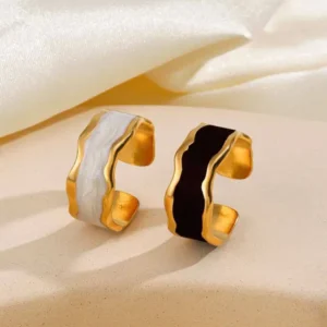 Resin Rings Stainless Steel Black🖤 & 🤍White