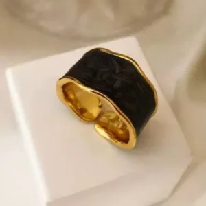 Resin Rings Stainless Steel Black🖤 & 🤍White
